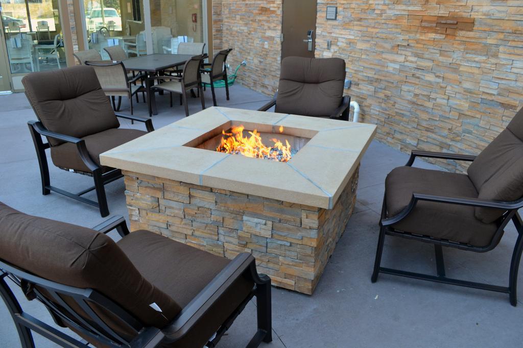 Country Inn & Suites By Radisson Roseville - St Paul מראה חיצוני תמונה