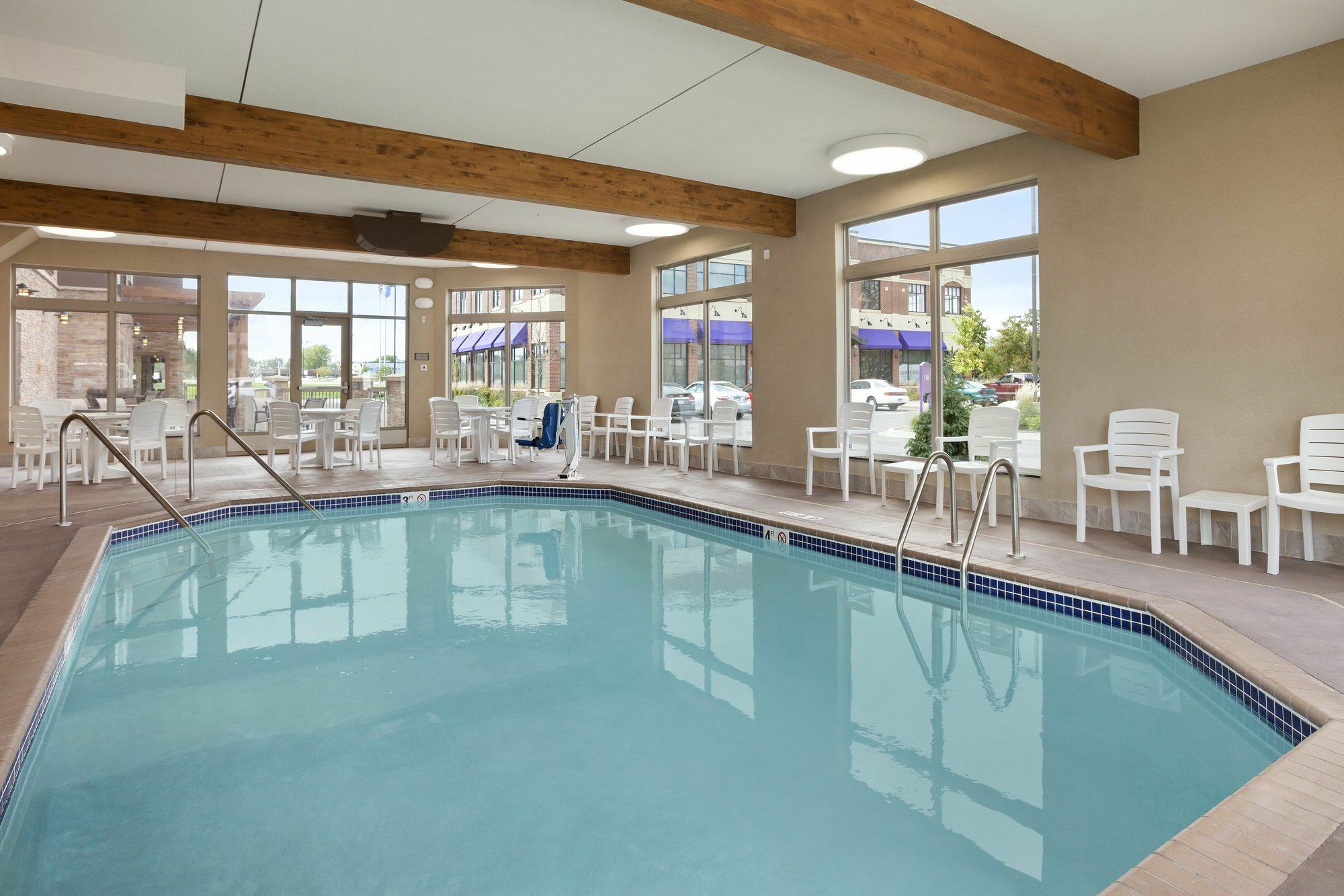 Country Inn & Suites By Radisson Roseville - St Paul מראה חיצוני תמונה